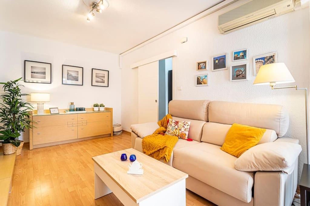 Apartmán Precioso Piso Moderno: Terraza, A/C, Netflix, Wifi Valencie Exteriér fotografie
