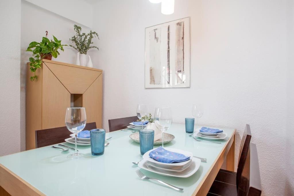 Apartmán Precioso Piso Moderno: Terraza, A/C, Netflix, Wifi Valencie Exteriér fotografie