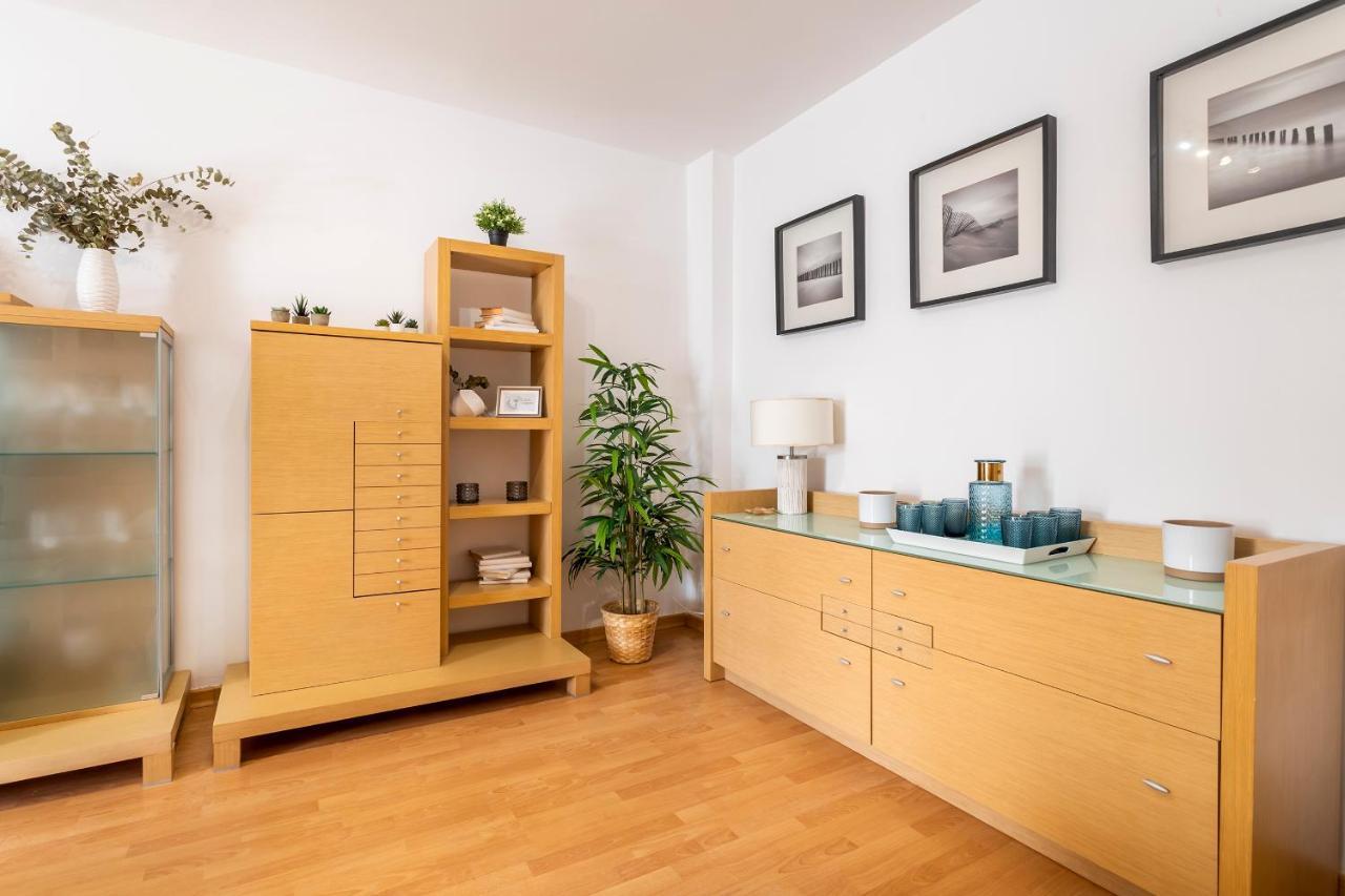 Apartmán Precioso Piso Moderno: Terraza, A/C, Netflix, Wifi Valencie Exteriér fotografie
