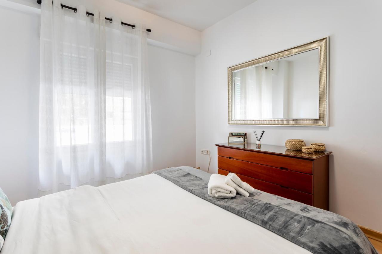 Apartmán Precioso Piso Moderno: Terraza, A/C, Netflix, Wifi Valencie Exteriér fotografie